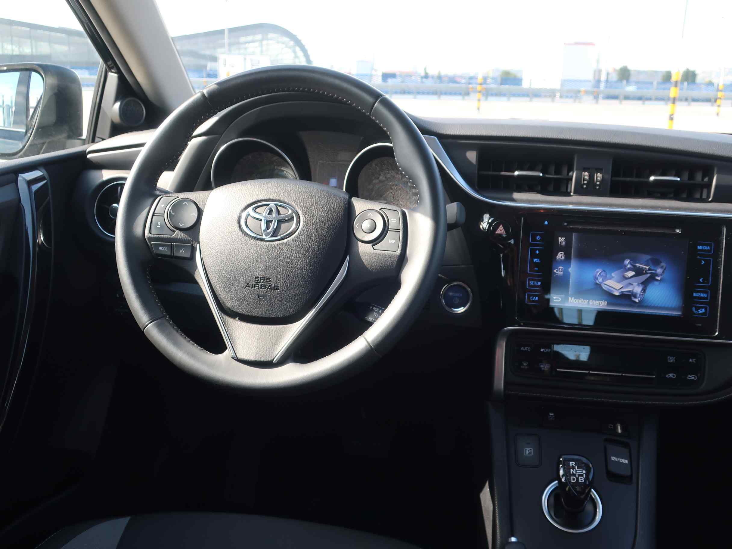 Toyota Auris 1.8 Hybrid Active